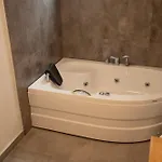 Hotell Eski Kapi *